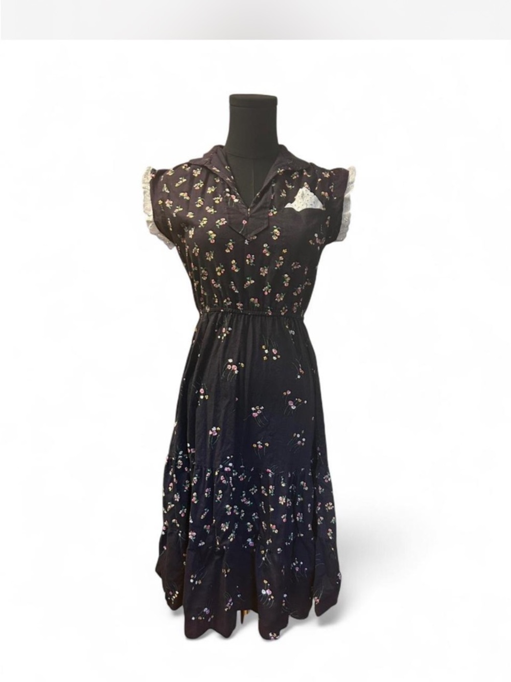 Vintage Black Floral Ruffle Sleeve Dress